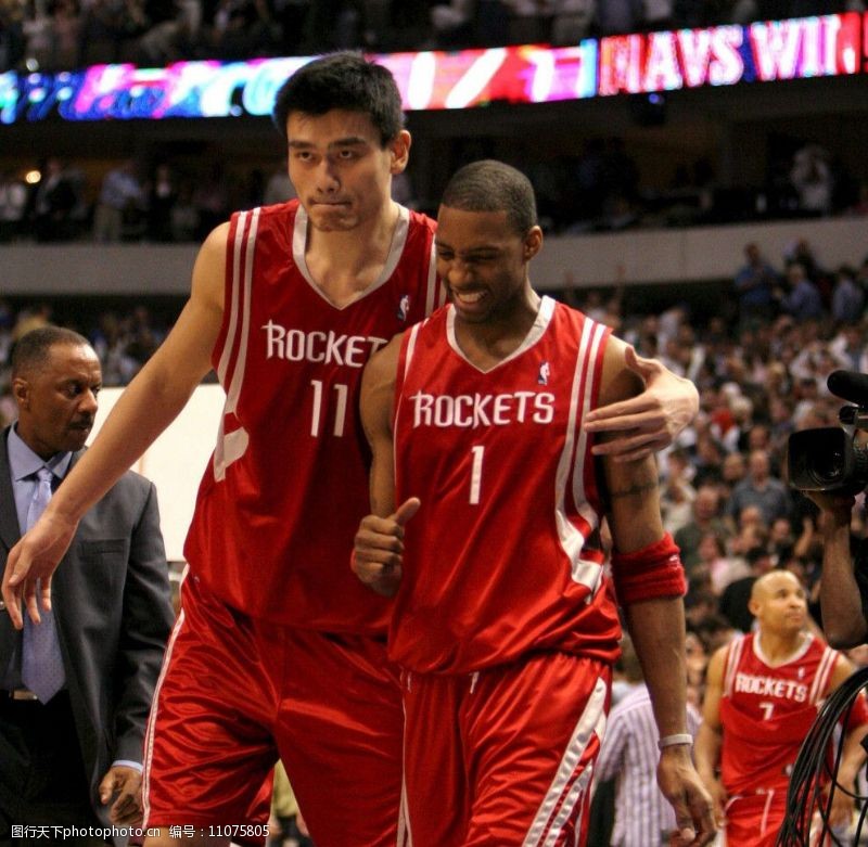 荷媒：拜仁今天将派球探考察里德，评估是否正式联系费耶诺德（荷媒称拜仁今日派球探考察里德，评估是否与费耶诺德正式接洽）