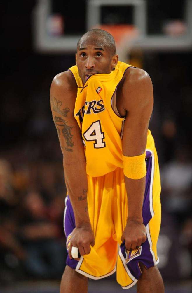 美记：除非莫兰特申请交易或有巨额报价，否则灰熊不会交易他（美媒：除非莫兰特主动申请或对方开出巨额报价，灰熊无意交易他）