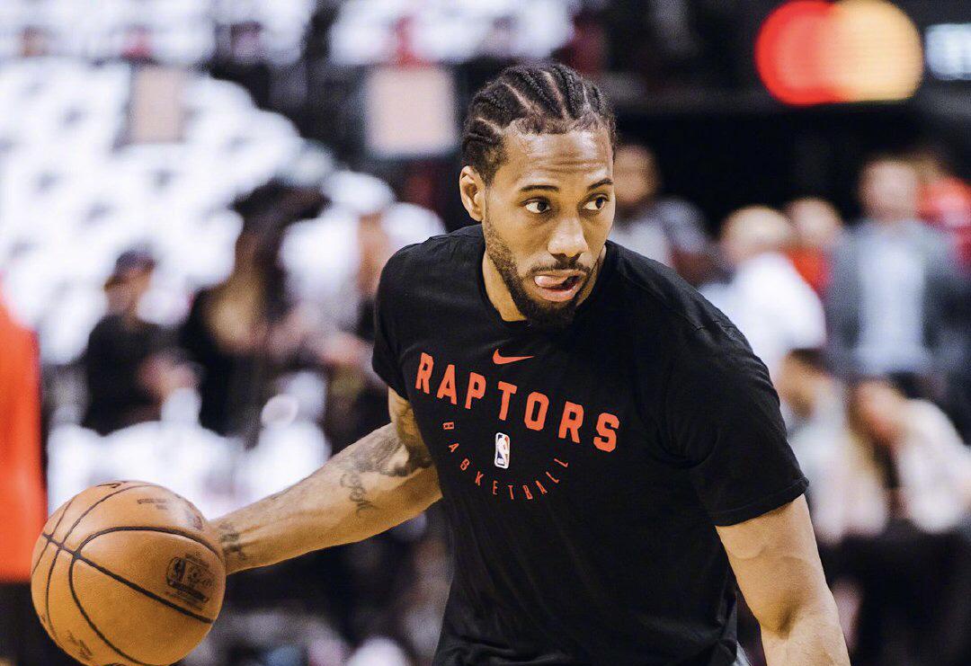 斯内德：亚马尔是巴萨的新梅西，甚至未来可能超过梅西的水平（斯内德：亚马尔堪称巴萨新梅西，未来成就或将超越梅西）