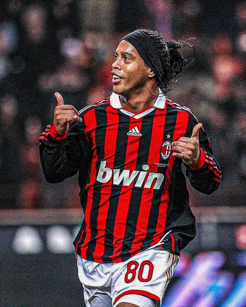 亚冠精英半场：牟再现破僵，朴青孝屡献神扑，江原1-0武里南联（亚冠精英半场战报：牟再现先拔头筹，朴青孝多次神扑，江原暂1-0武里南联）